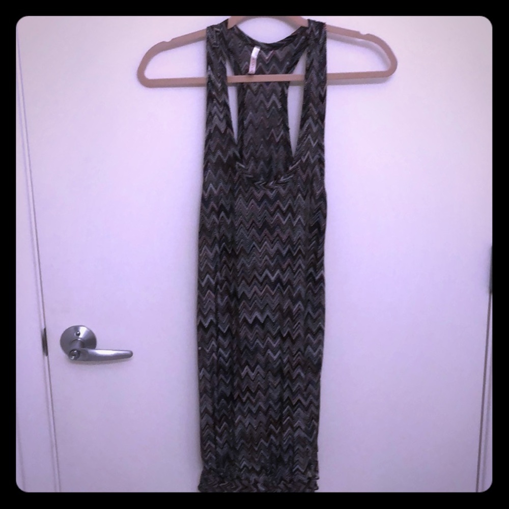 No sleeve dress